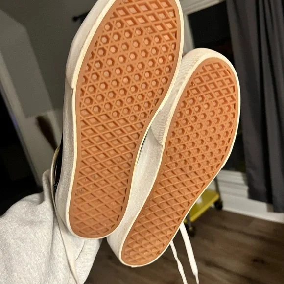 Black Platform Vans - Picture 2 of 7